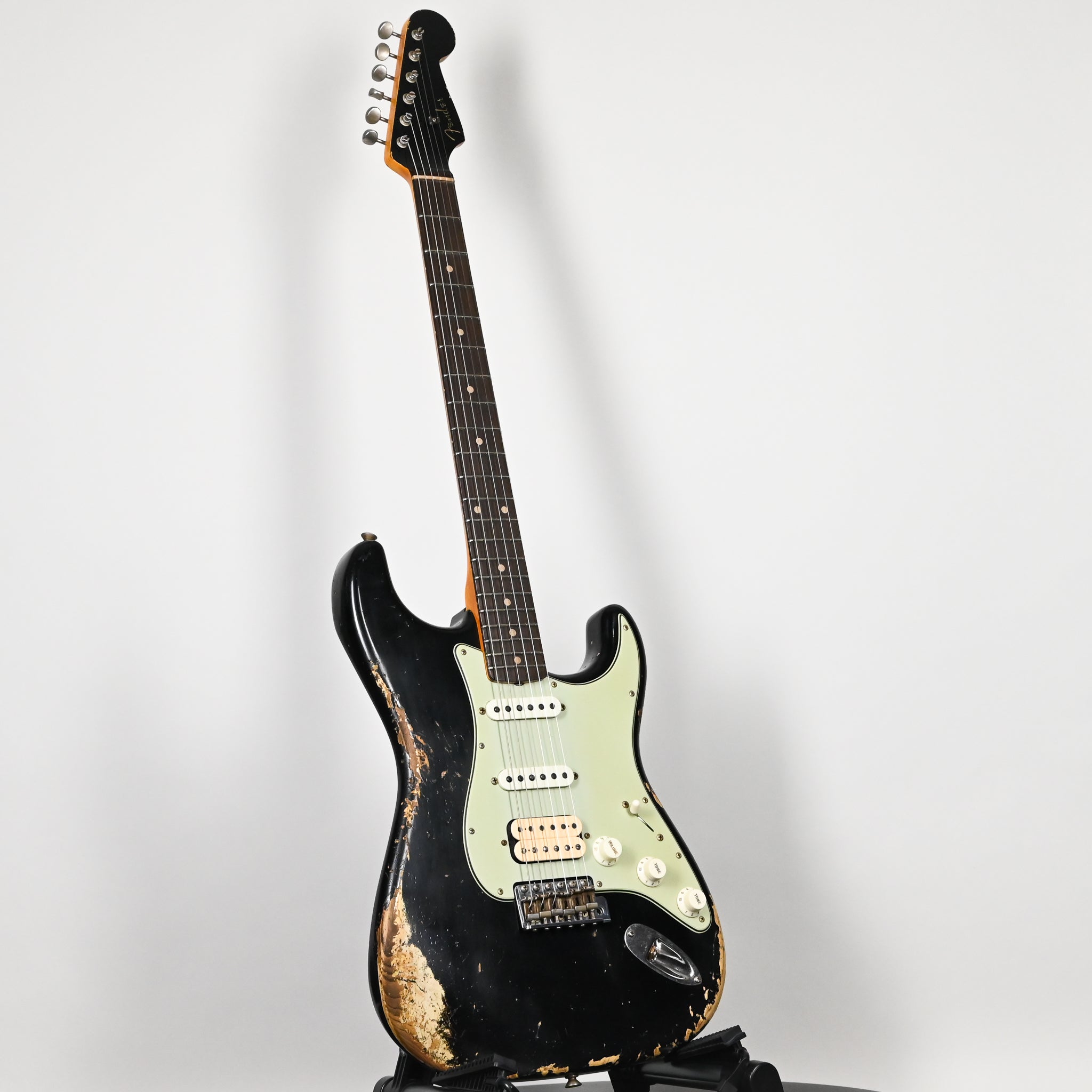 Fender Custom Shop '62 Stratocaster HSS w/ Painted Headcap, Heavy Relic- Black 2026 (R149026)