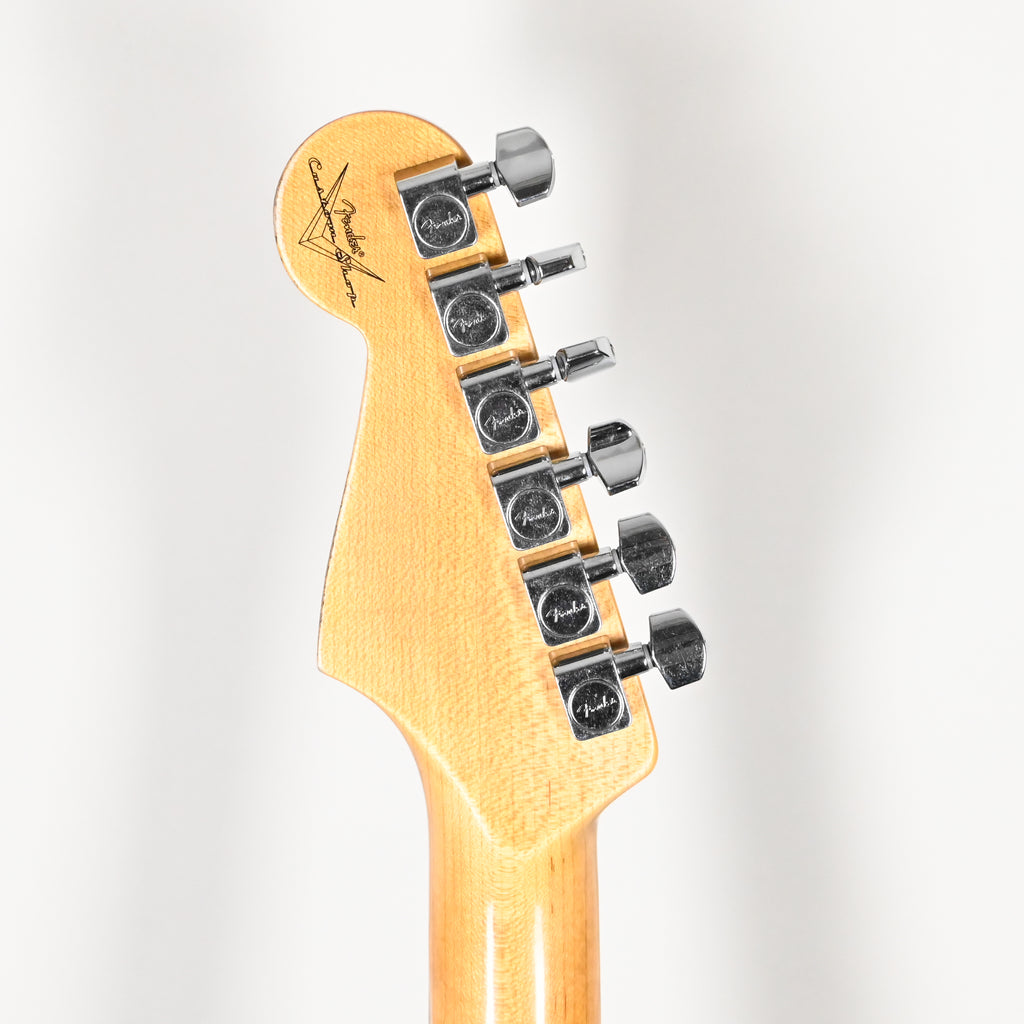 Fender Custom Shop Deluxe Stratocaster w/ Seymour Duncan SH4B Humbucker, Relic/ Closet Classic Hardware- 3 Color Sunburst 2026 (R148135)