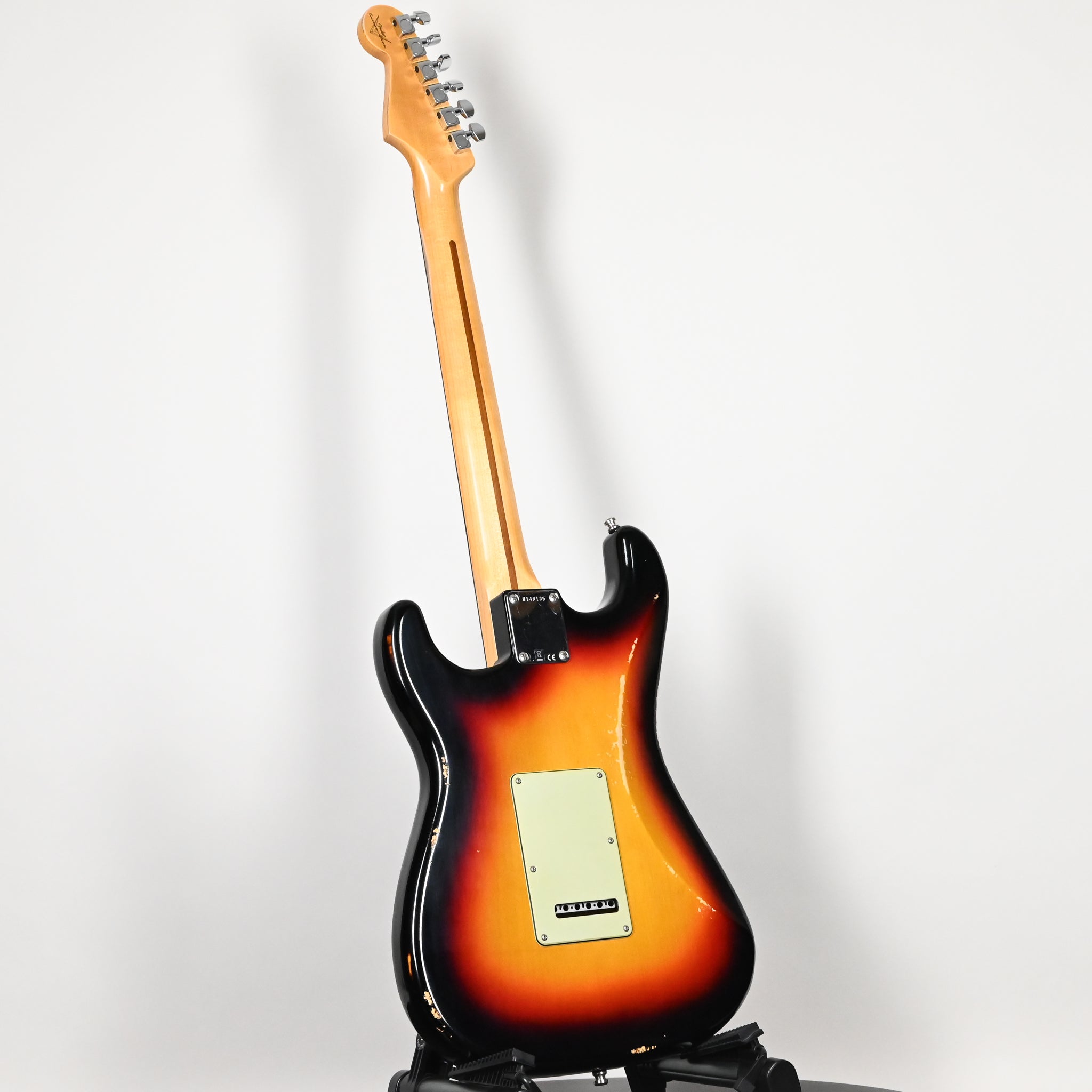 Fender Custom Shop Deluxe Stratocaster w/ Seymour Duncan SH4B Humbucker, Relic/ Closet Classic Hardware- 3 Color Sunburst 2026 (R148135)