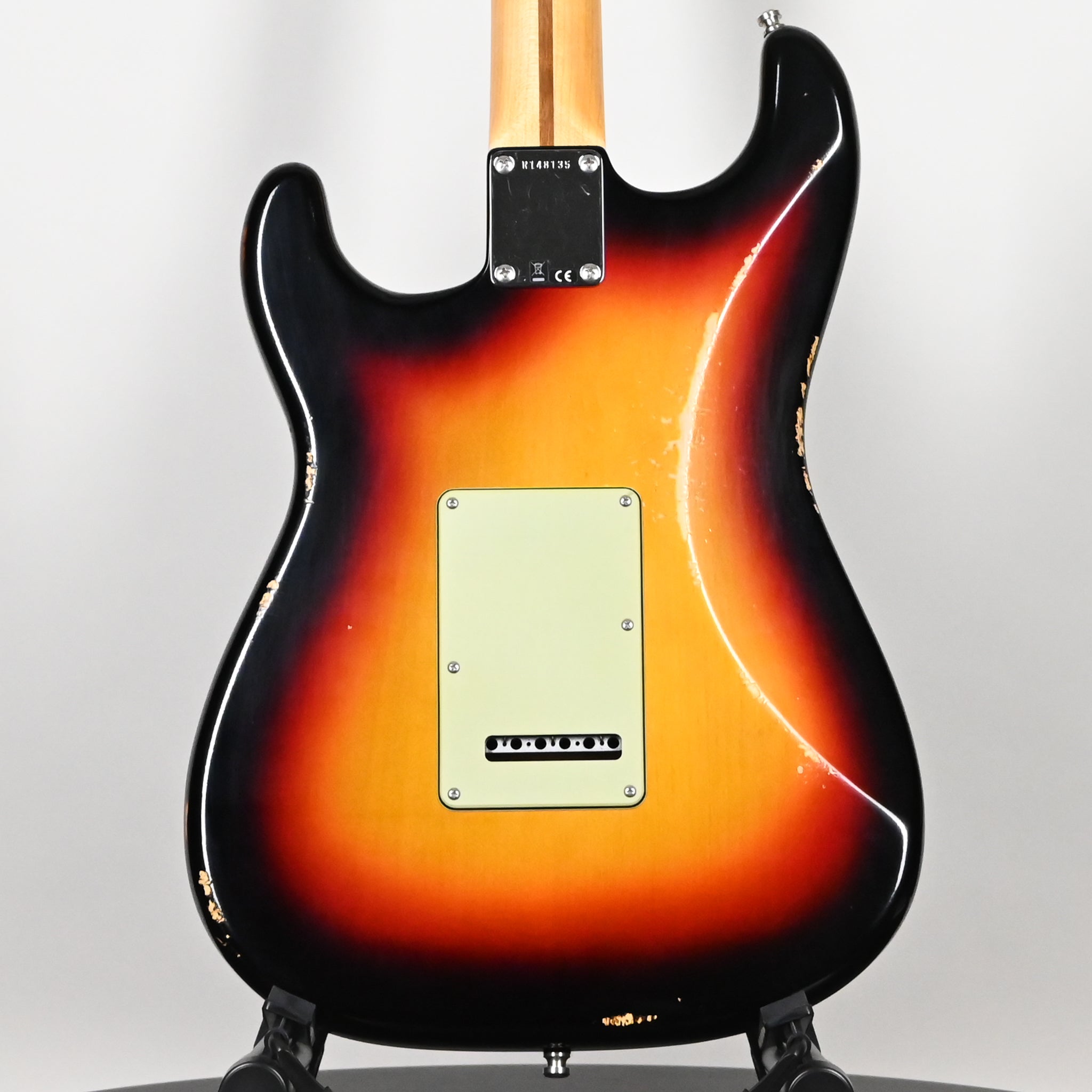 Fender Custom Shop Deluxe Stratocaster w/ Seymour Duncan SH4B Humbucker, Relic/ Closet Classic Hardware- 3 Color Sunburst 2026 (R148135)
