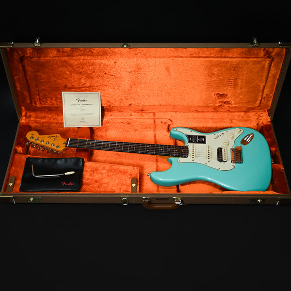 Fender American Ultra Luxe Vintage '60s Stratocaster HSS- Sea Foam Green 2025 (US25006878)