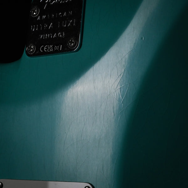 Fender American Ultra Luxe Vintage '60s Stratocaster HSS- Sea Foam Green 2025 (US25006878)