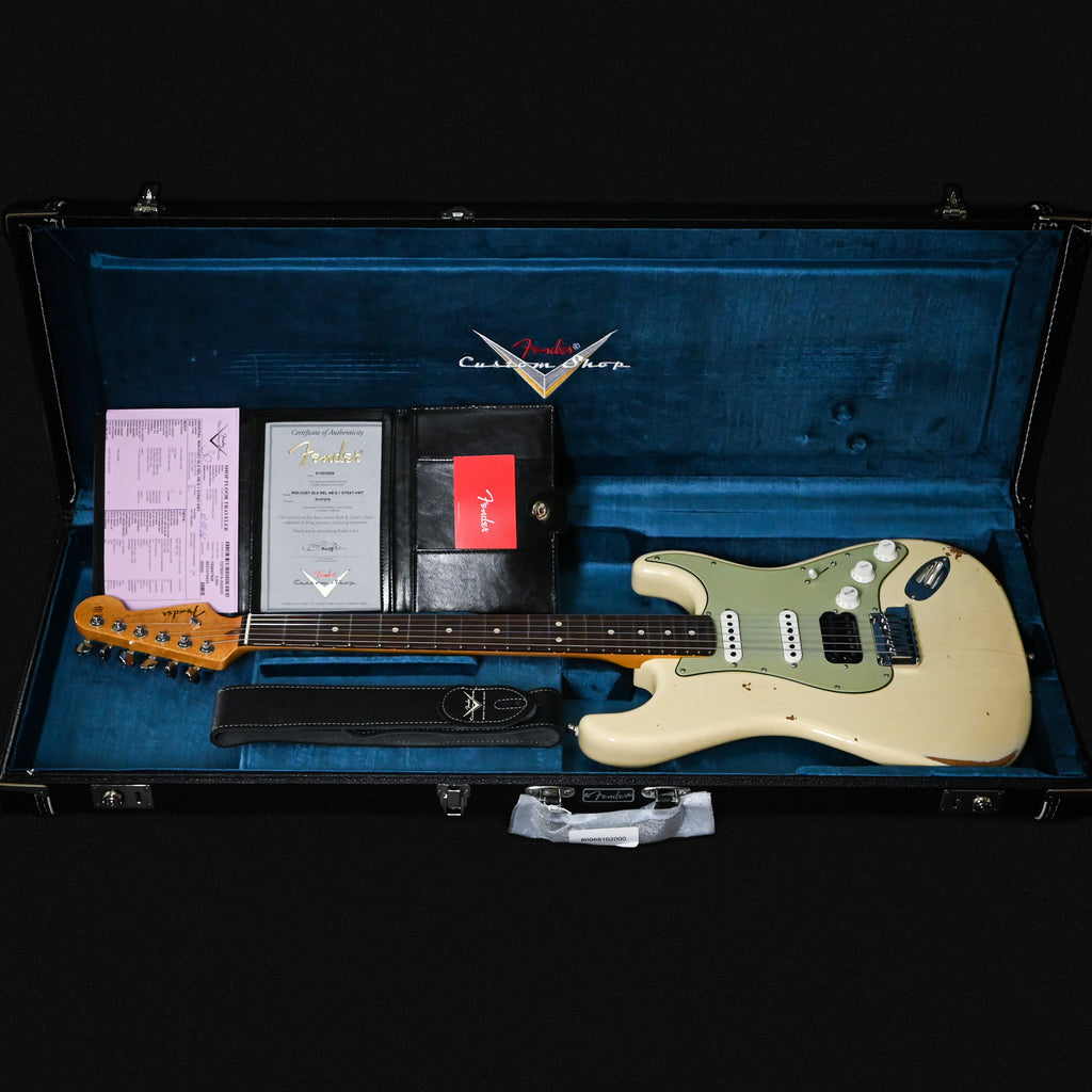 Fender Custom Shop Deluxe Stratocaster w/ Seymour Duncan SH4B Humbucker, Relic/ Closet Classic Hardware- Aged Vintage White 2026 (R147873)