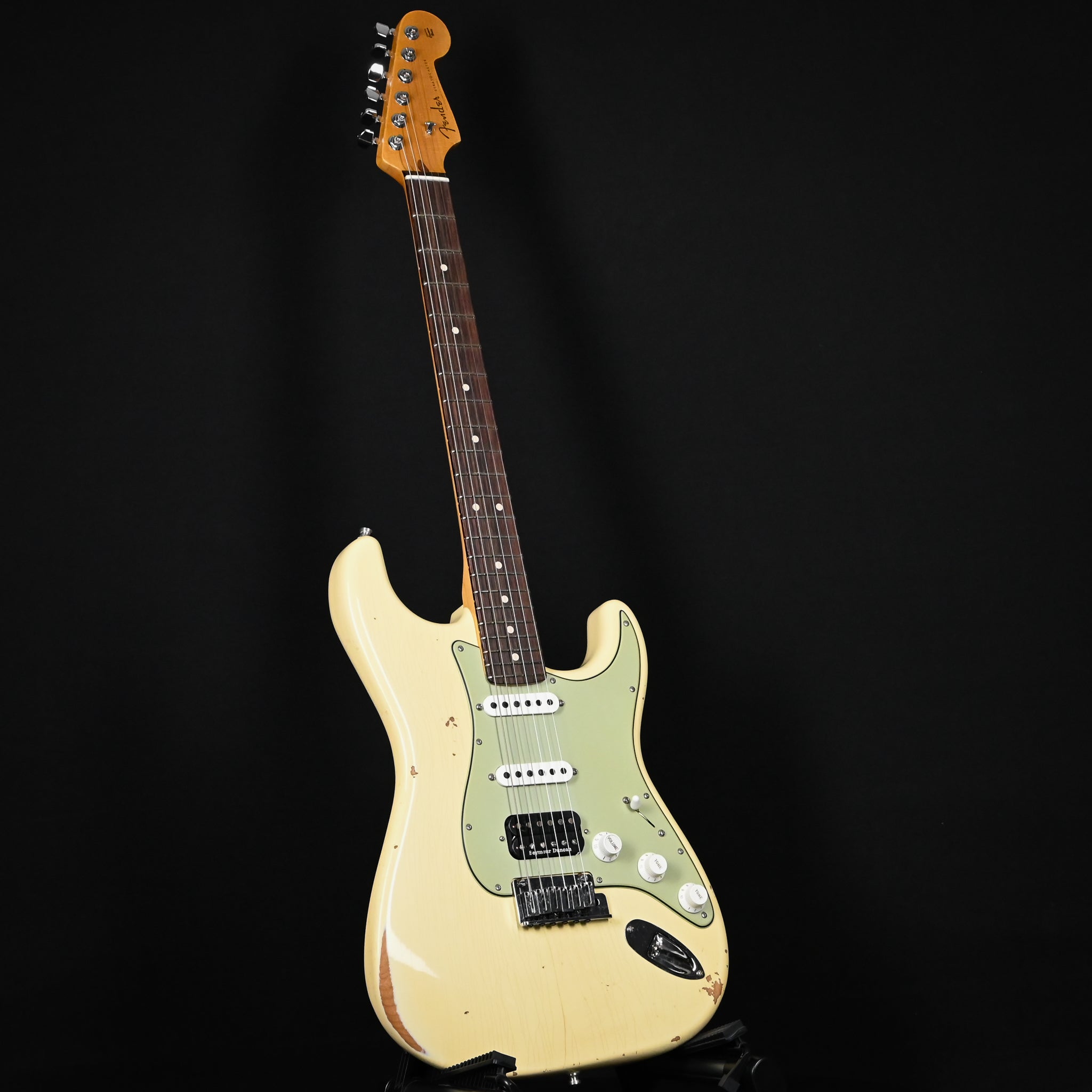 Fender Custom Shop Deluxe Stratocaster w/ Seymour Duncan SH4B Humbucker, Relic/ Closet Classic Hardware- Aged Vintage White 2026 (R147873)