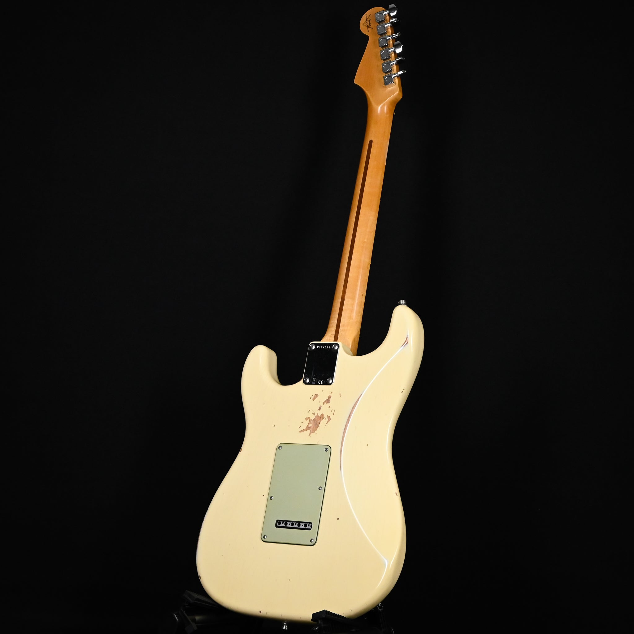 Fender Custom Shop Deluxe Stratocaster w/ Seymour Duncan SH4B Humbucker, Relic/ Closet Classic Hardware- Aged Vintage White 2026 (R147873)