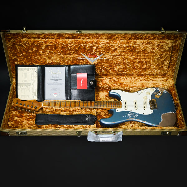 Fender Custom Shop Limited Edition Red Hot Stratocaster Super Heavy Relic- Super Faded Aged Lake Placid Blue 2024 (CZ583223)