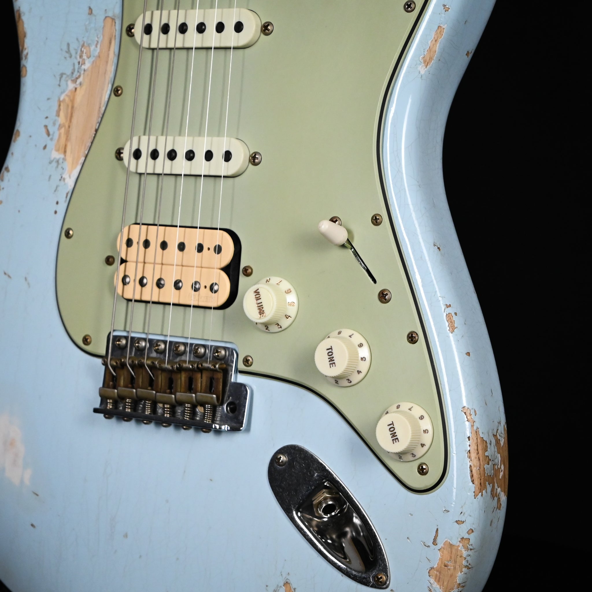 Fender Custom Shop '62 Stratocaster HSS w/ Painted Headcap, Heavy Relic- Sonic Blue 2026 (R134997)
