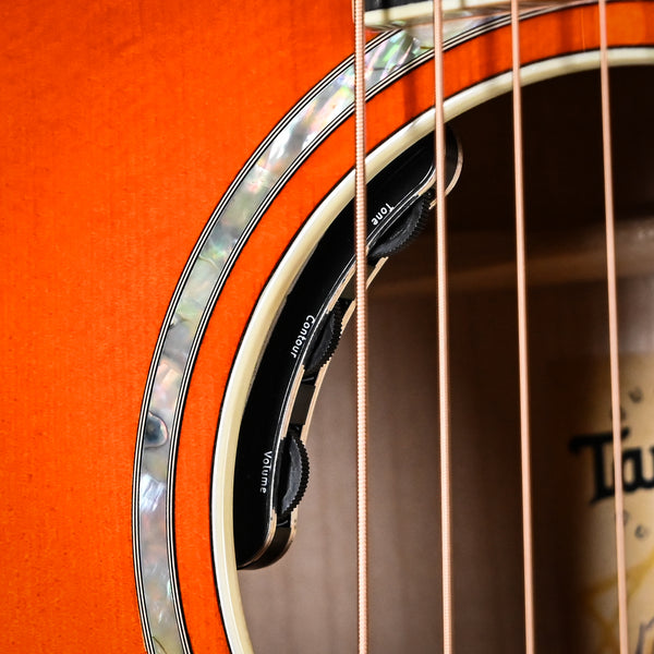 Taylor Doyle Dykes Signature Model w/ Sitka Spruce Top & Big Leaf Maple Back and Sides Acoustic/ Electric- Translucent Orange 2026 (1203096084)