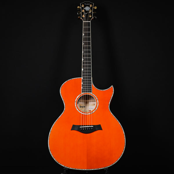 Taylor Doyle Dykes Signature Model w/ Sitka Spruce Top & Big Leaf Maple Back and Sides Acoustic/ Electric- Translucent Orange 2026 (1203096084)