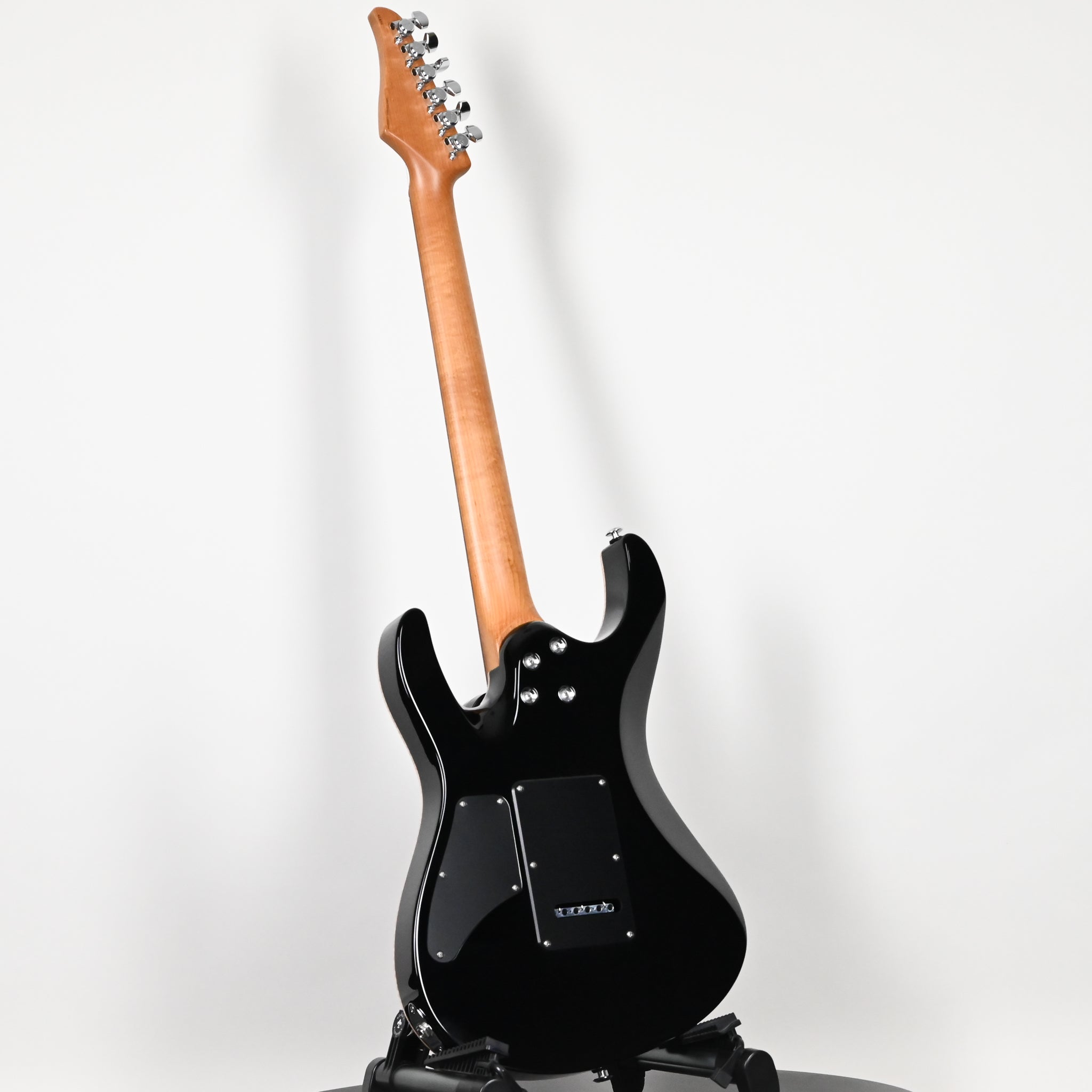 Suhr Modern Plus Electric Guitar- Chilli Pepper Red 2026 (91456)