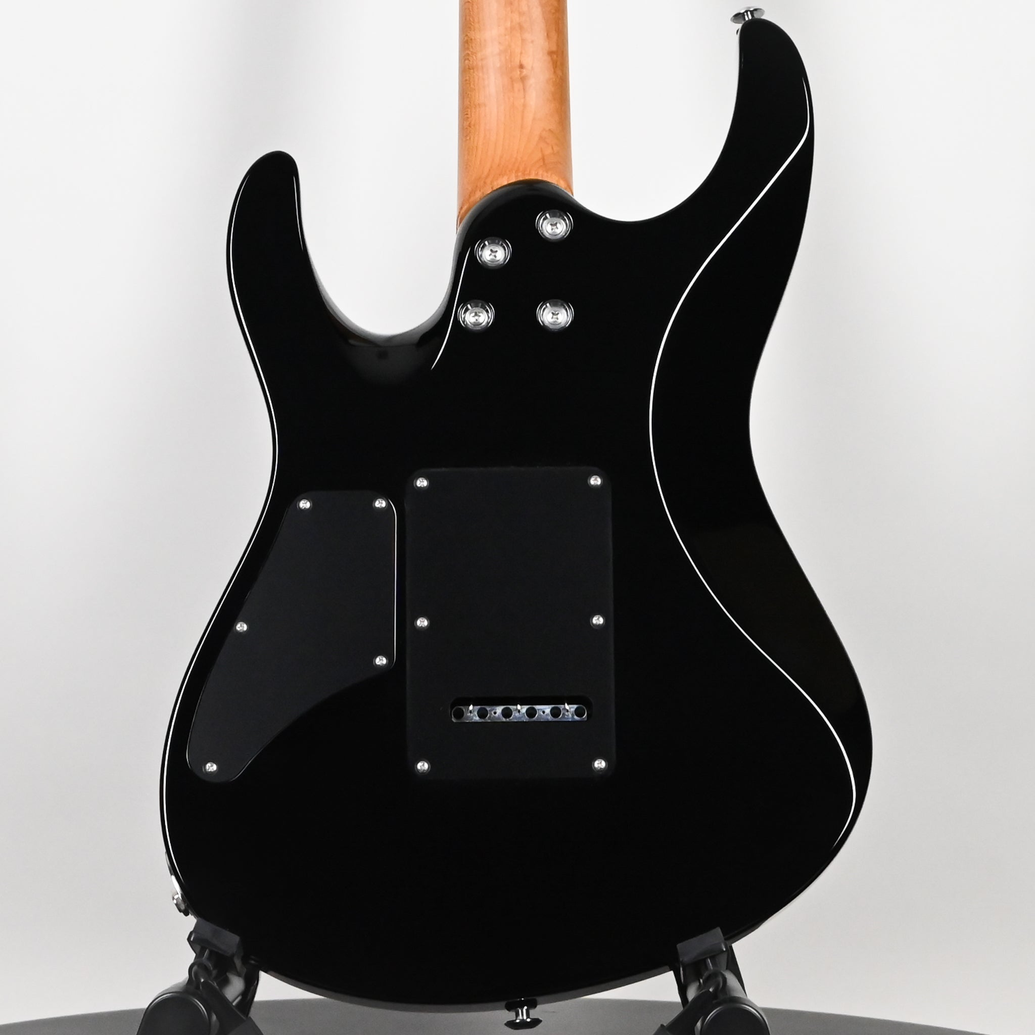 Suhr Modern Plus Electric Guitar- Chilli Pepper Red 2026 (91456)