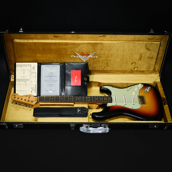 Fender Custom Shop Limited Edition 64 L-Series Stratocaster Journeyman- Aged Target 3-Tone Sunburst 2025 (L11988)