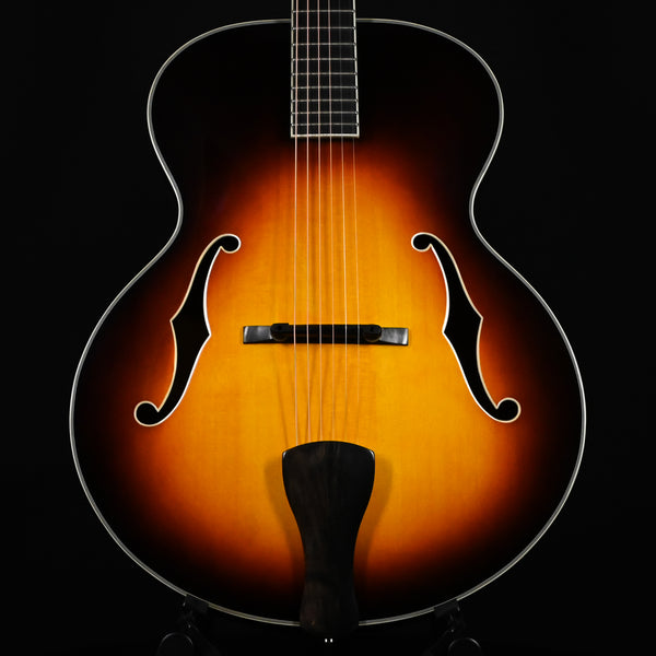 Eastman AR610-CS Acoustic Archtop- Classic Sunburst 2024 (L2400328)