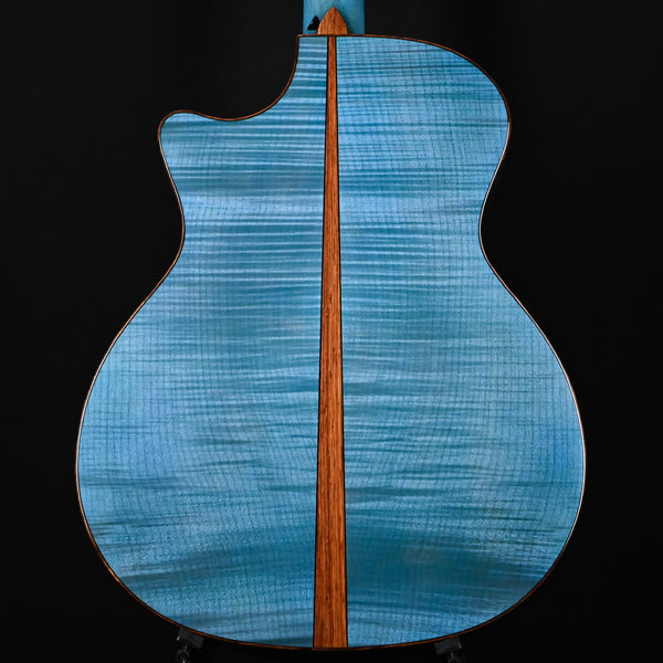 Taylor Custom Catch #23 C14ce B6023 – Grand Auditorium w/ Lutz Spruce Top & Figured Big Leaf Maple Back & Sides Acoustic/Electric Guitar- Koi Blue 2026 (1203306094)