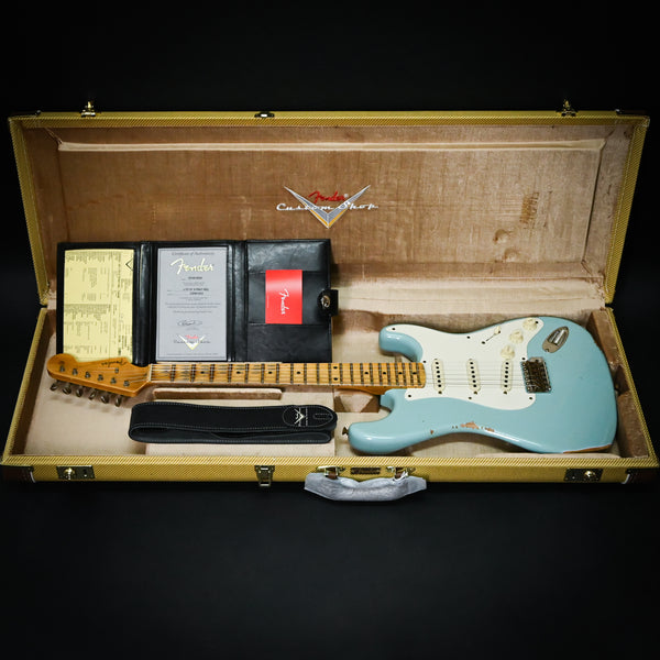 Fender Custom Shop Limited Edition '57 Stratocaster Relic- Faded Aged Daphne Blue 2024 (CZ581433)