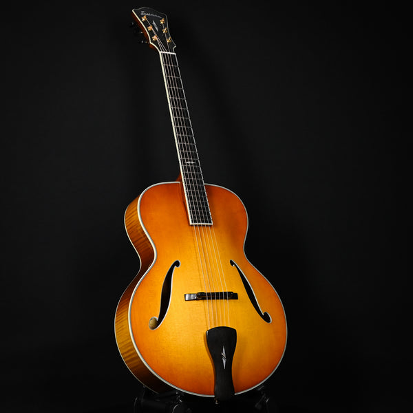 Eastman AR805-GB Acoustic Archtop- Gold Burst 2024 (L2400172)