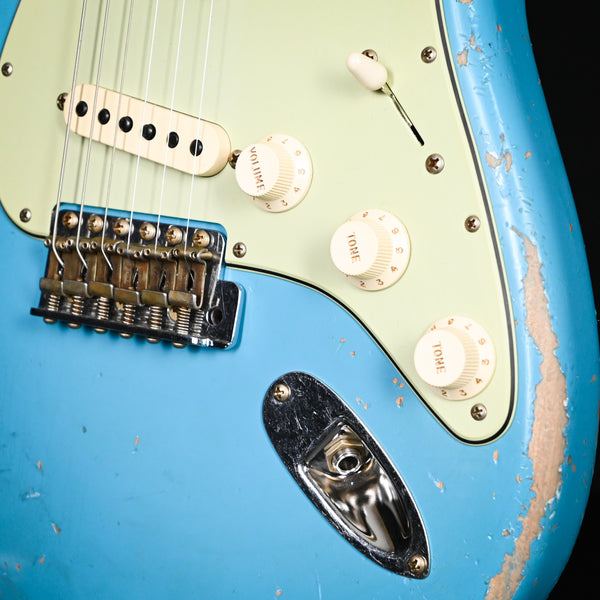 Fender Custom Shop 1962 Stratocaster Heavy Relic- Taos Turquoise 2024 (R135876)