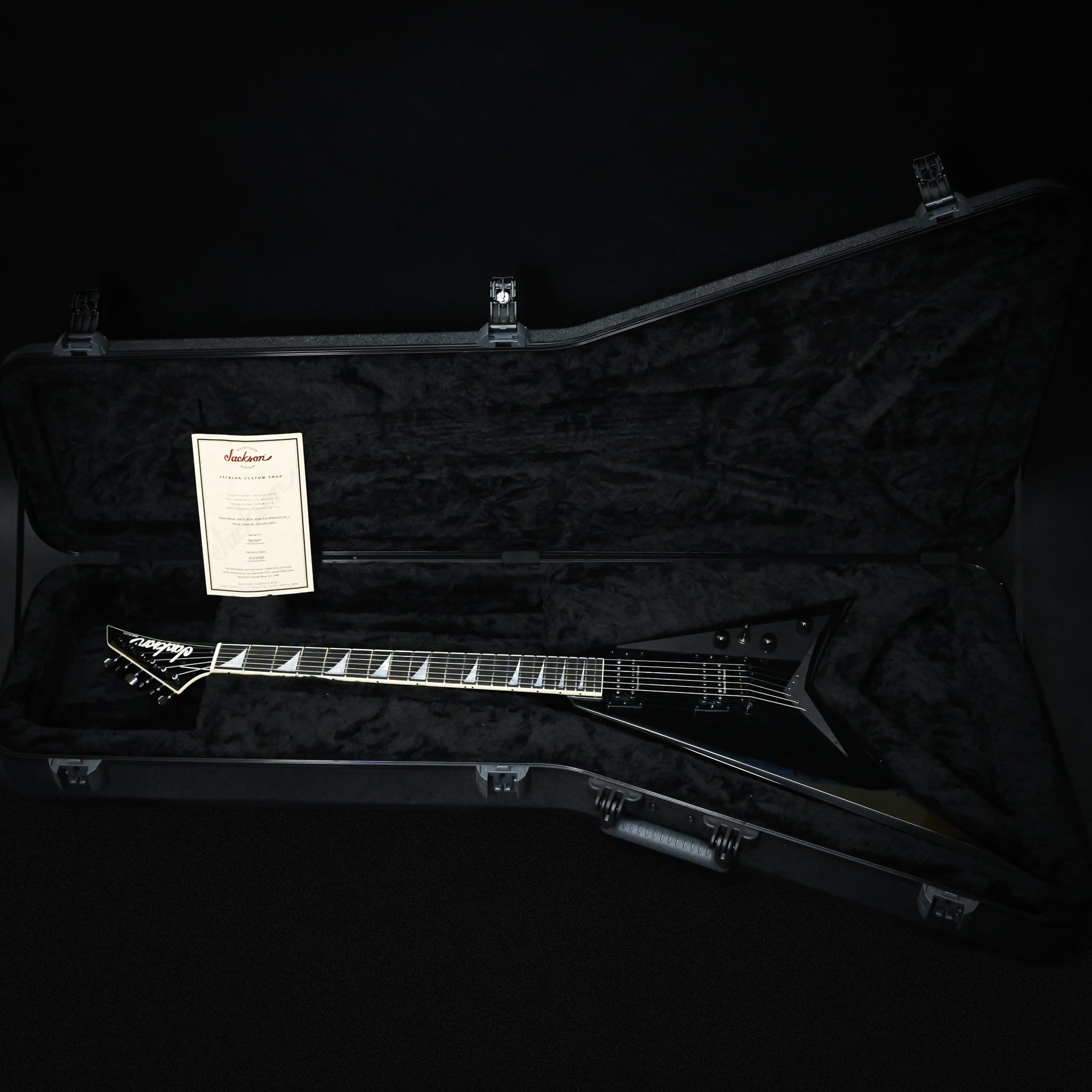 Jackson USA Select Randy Rhoads RR1T w/ Ebony Fingerboard- Gloss Black 2022 (U27569) Used – Excellent