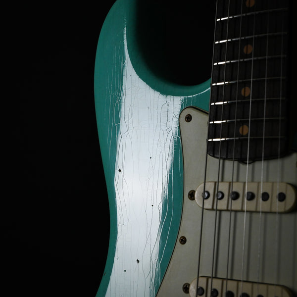 Fender Custom Shop Limited Edition 1959 Stratocaster Journeyman Relic- Super Faded Aged Sea Foam Green (CZ579699)