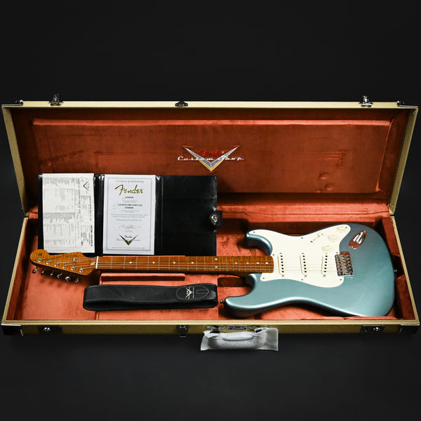 Fender Custom Shop Limited Edition Roasted Pine Stratocaster Deluxe Closet Classic- Aged Teal Green Metallic (CZ580044)