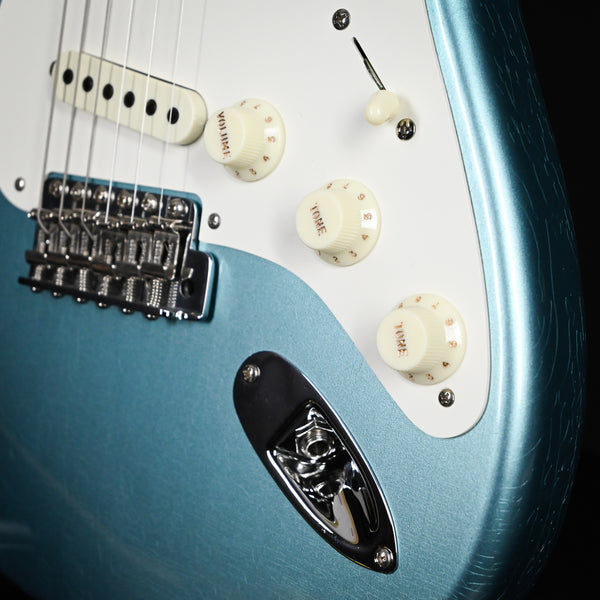 Fender Custom Shop Limited Edition Roasted Pine Stratocaster Deluxe Closet Classic- Aged Teal Green Metallic (CZ580044)