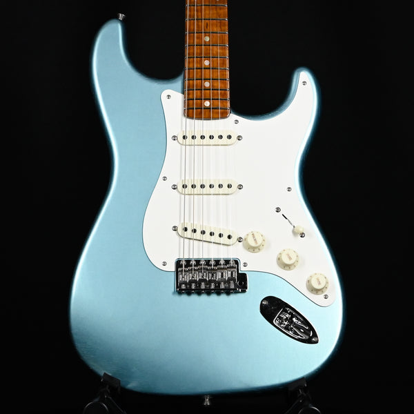 Fender Custom Shop Limited Edition Roasted Pine Stratocaster Deluxe Closet Classic- Aged Teal Green Metallic (CZ580044)