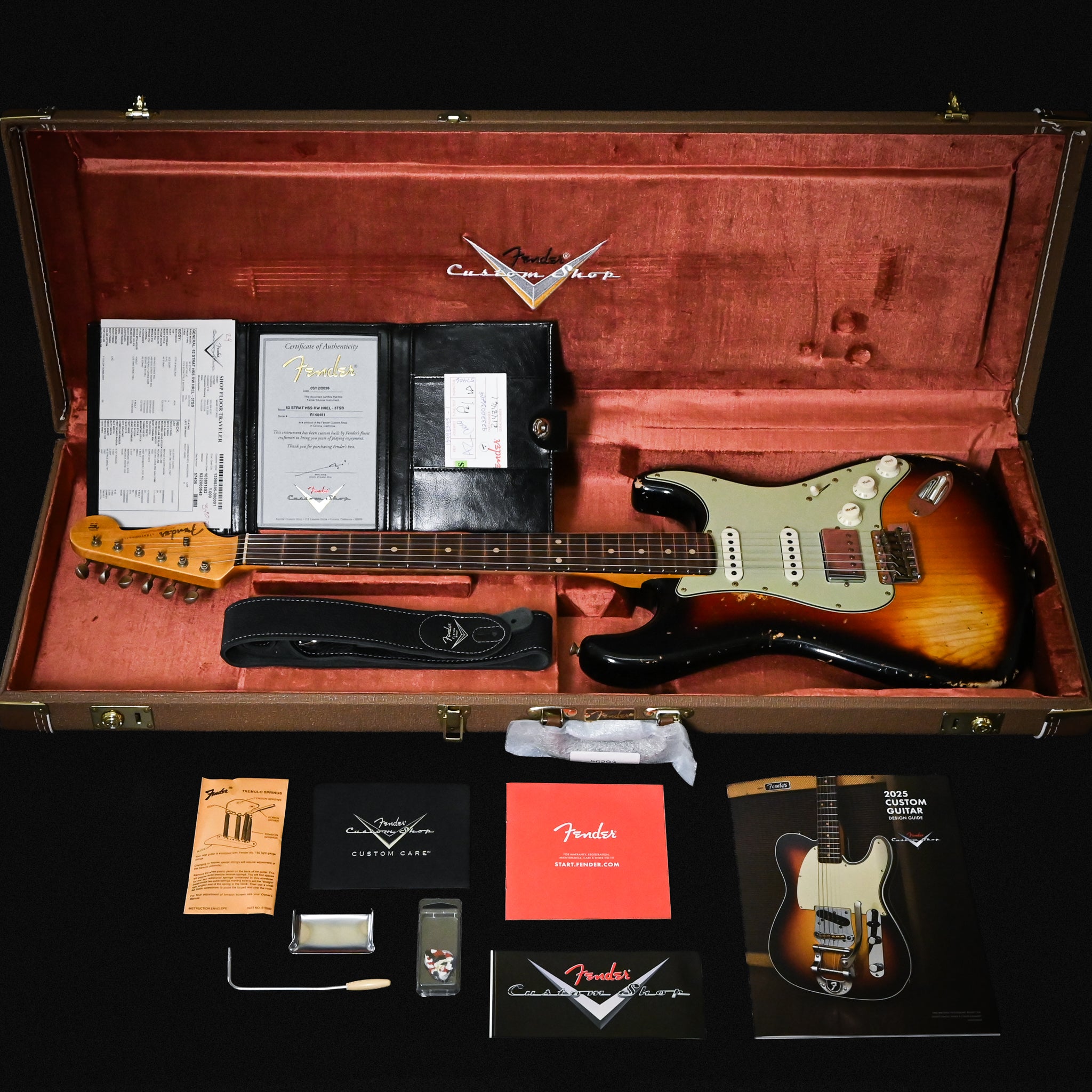 Fender Custom Shop '62 Stratocaster HSS w/ Ash Body, Heavy Relic- 3 Color Sunburst 2026 (R148461)