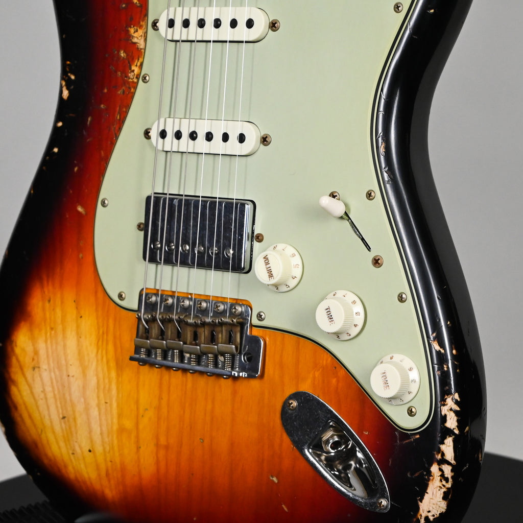 Fender Custom Shop '62 Stratocaster HSS w/ Ash Body, Heavy Relic- 3 Color Sunburst 2026 (R148461)