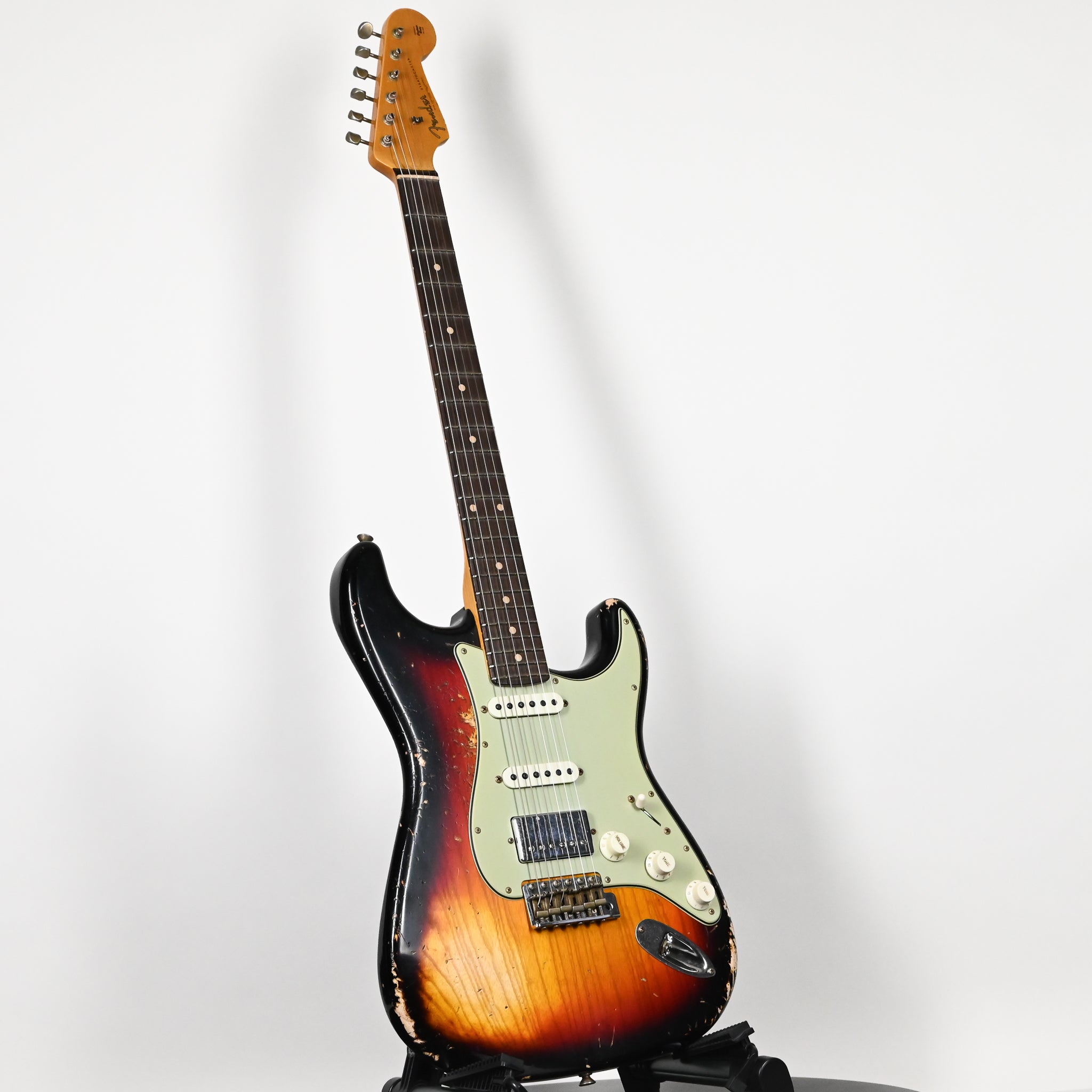 Fender Custom Shop '62 Stratocaster HSS w/ Ash Body, Heavy Relic- 3 Color Sunburst 2026 (R148461)