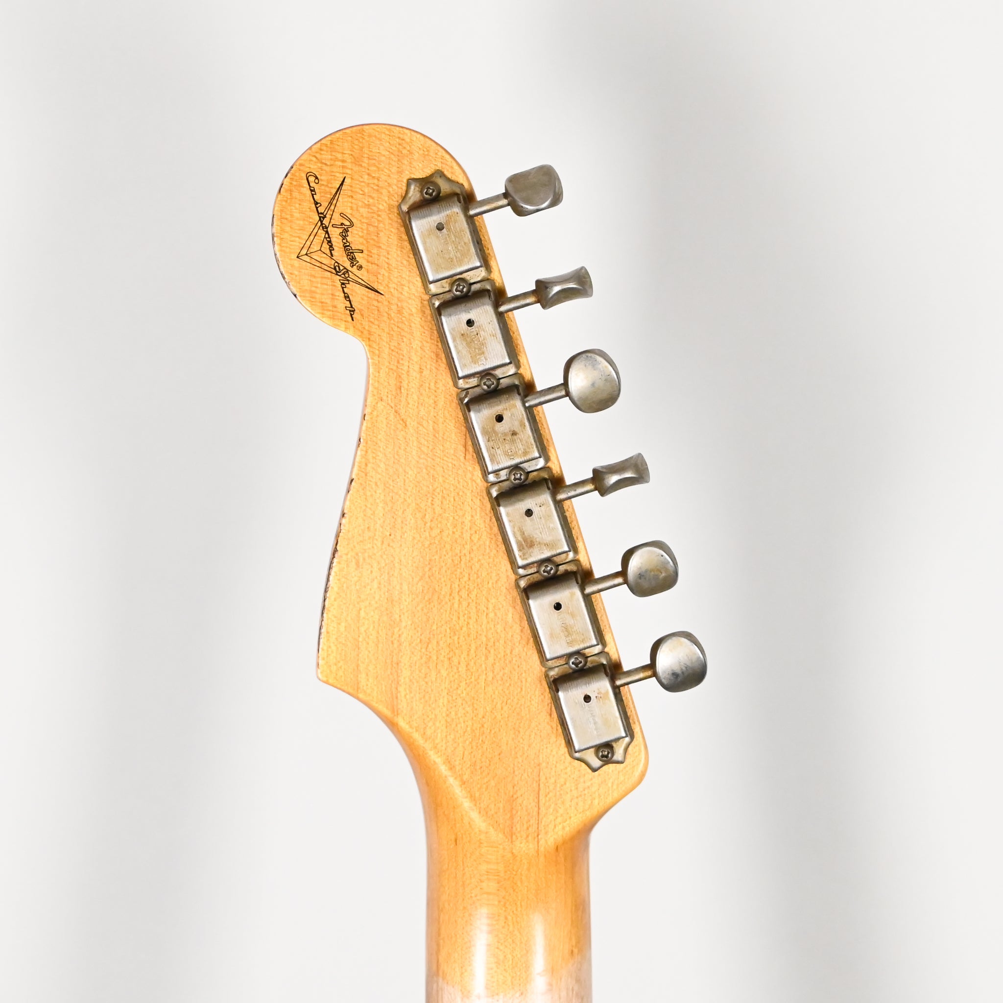 Fender Custom Shop '62 Stratocaster HSS w/ Ash Body, Heavy Relic- 3 Color Sunburst 2026 (R148461)