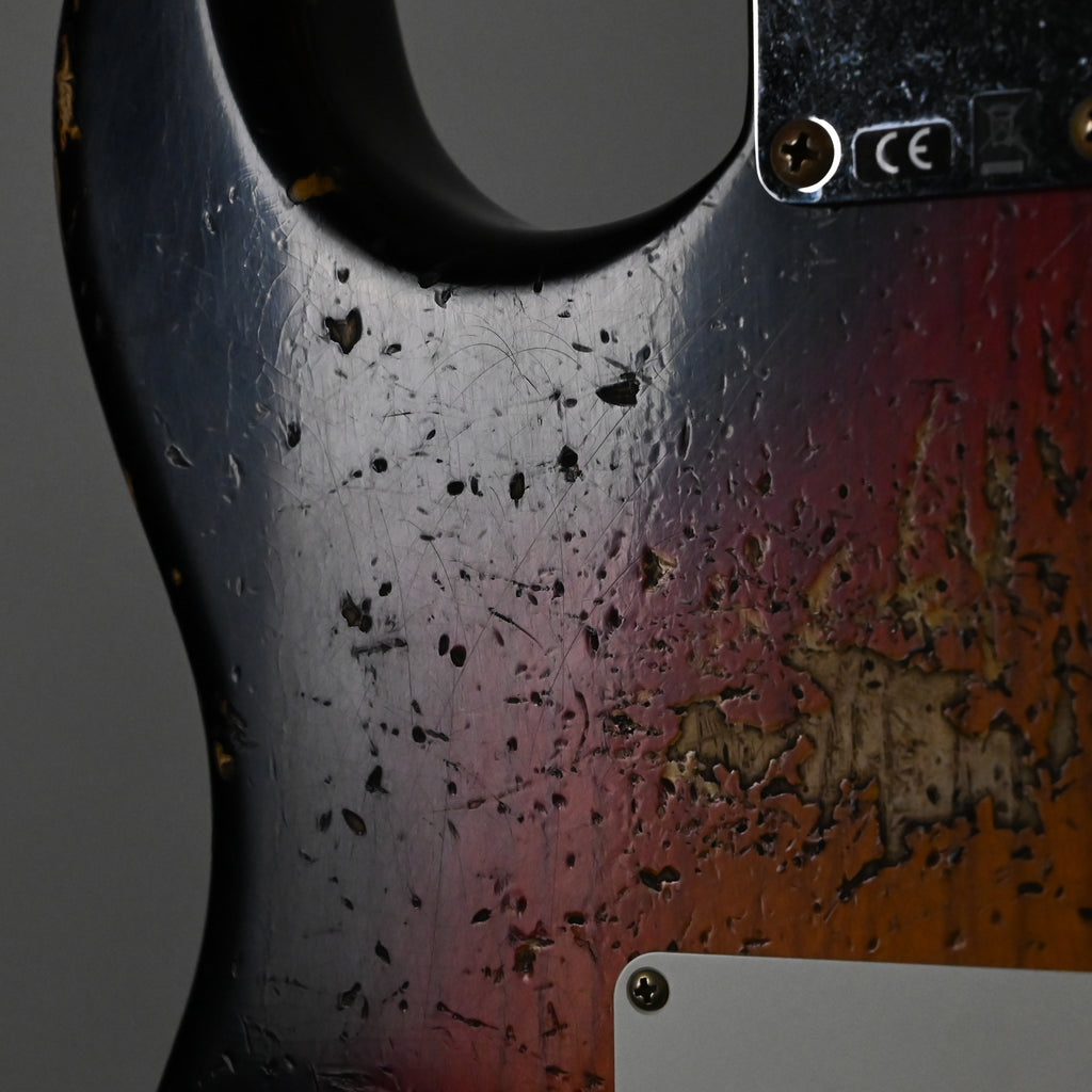 Fender Custom Shop '62 Stratocaster HSS w/ Ash Body, Heavy Relic- 3 Color Sunburst 2026 (R148461)