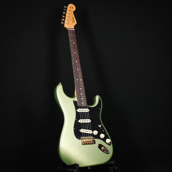 Fender Custom Shop Limited-Edition '65 Dual-Mag Strat Journeyman Relic- Aged Sage Green Metallic (CZ570830)