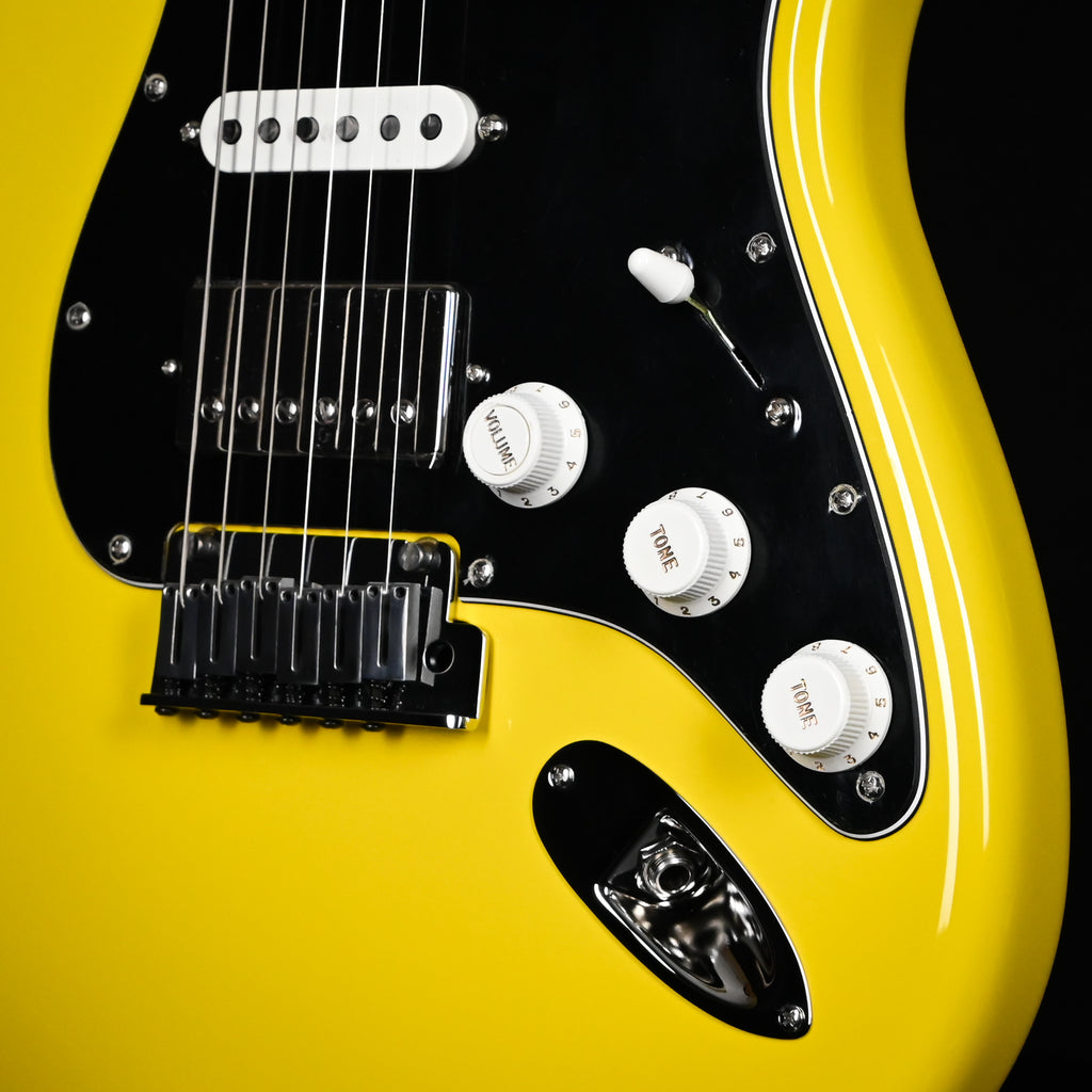 Fender Limited Edition American Ultra II Stratocaster HSS w/ Seymour Duncan Antiquity Bridge Pickup- Graffiti Yellow 2026 (US26008002)