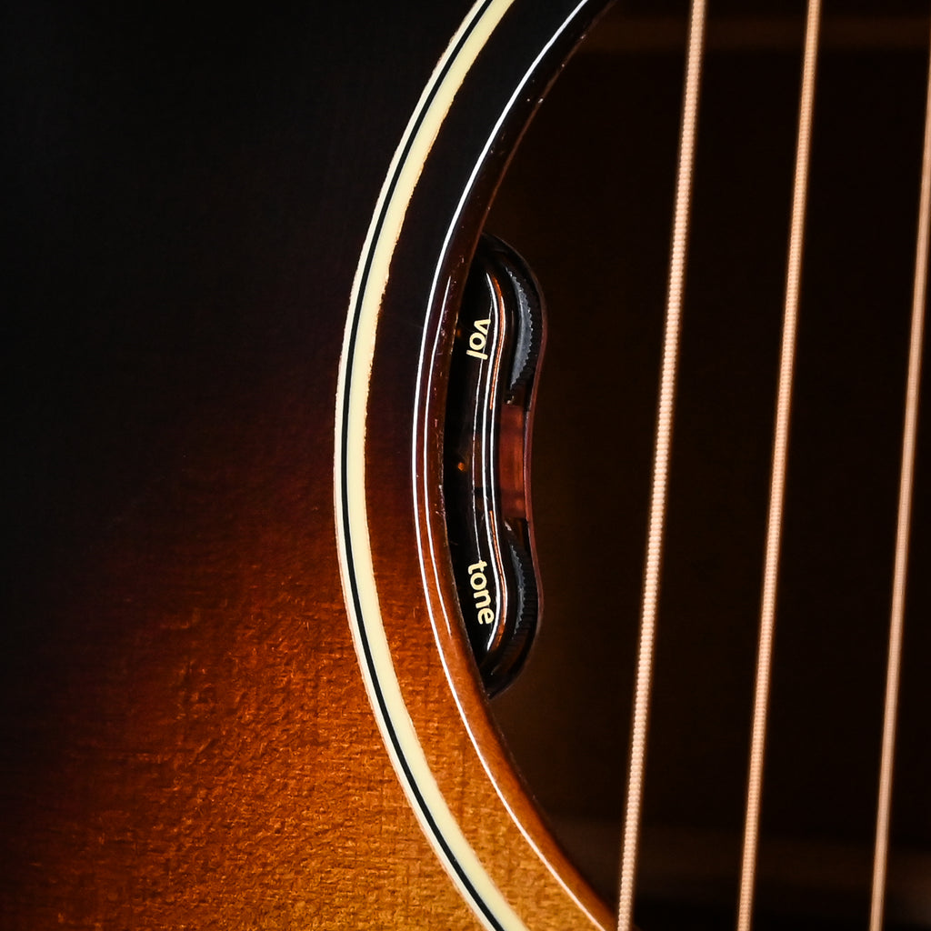 Gibson J-45 50s Original Acoustic/ Electric Guitar- Vintage Sunburst 2026 (21596034)