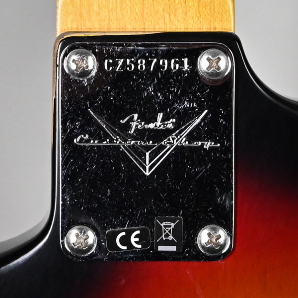 Fender Custom Shop Late-1962 Stratocaster Relic w/ Closet Classic Hardware- 3 Color Sunburst 2025 (CZ587961)