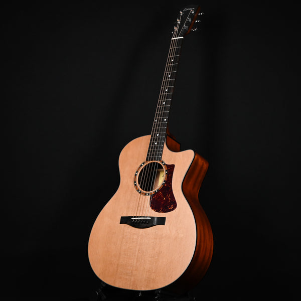 Eastman AC122-2CE Grand Auditorium Acoustic/Electric Guitar- Natural 2024 (M2206009)