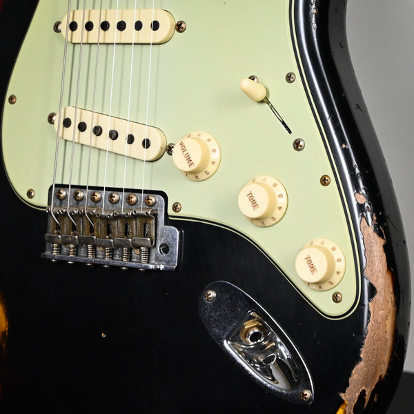 Fender Custom Shop '60 Stratocaster Heavy Relic- Aged Black/ 3-Color Sunburst 2025 (CZ585905)