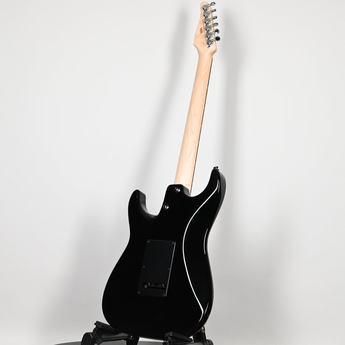 Tom Anderson Custom Drop Top Classic Electric Guitar- Natural Black to T-Red Burst w/ Binding 2026 (08-02-26A)