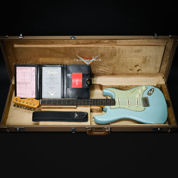 Fender Custom Shop Late-1962 Stratocaster Relic w/ Closet Classic Hardware- Faded Aged Daphne Blue 2025 (CZ587891)