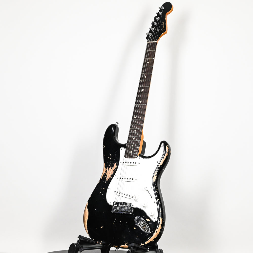 Fender Custom Shop Custom Deluxe Stratocaster Heavy Relic- Aged Black 2026 (CZ589640)