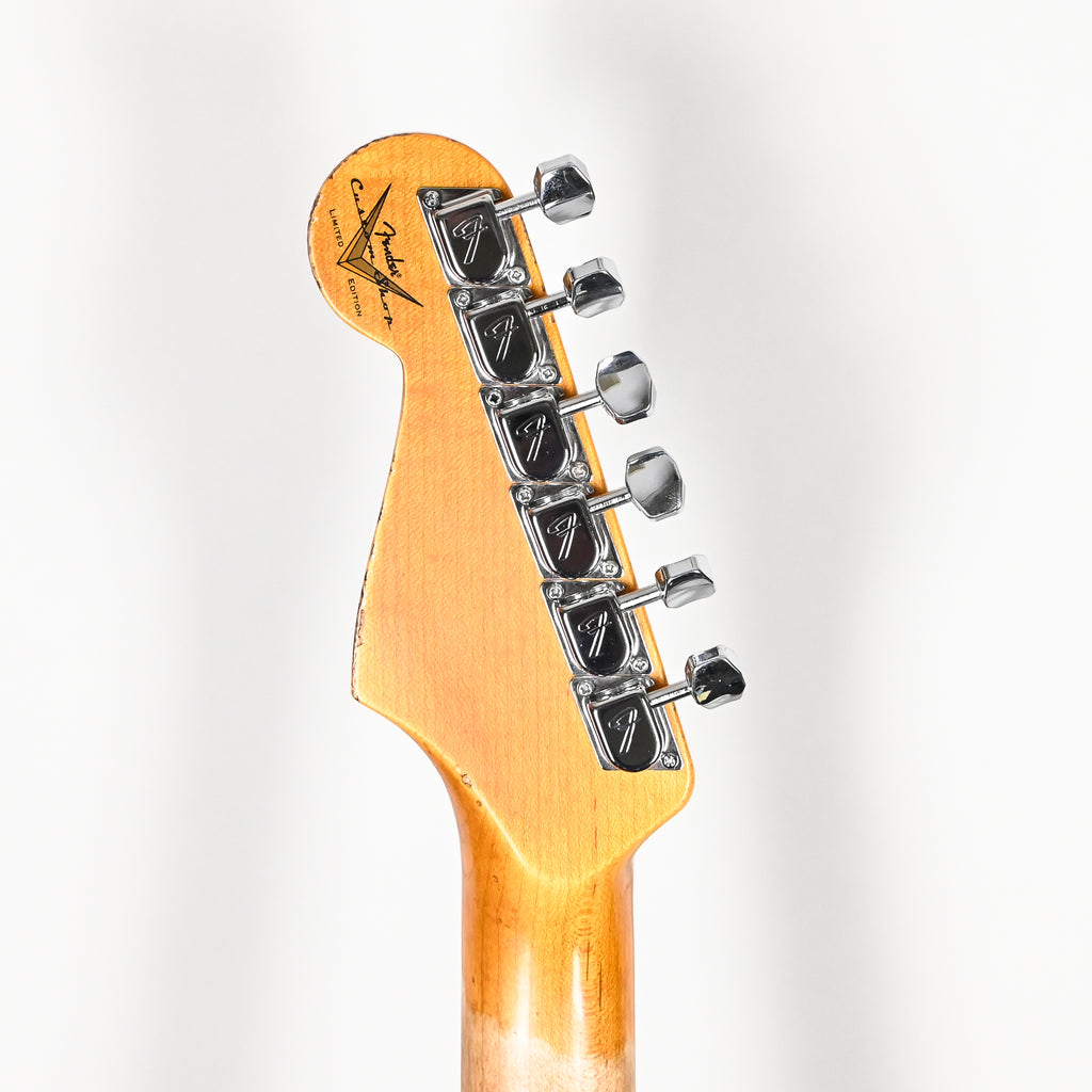 Fender Custom Shop Custom Deluxe Stratocaster Heavy Relic- Aged Black 2026 (CZ589640)