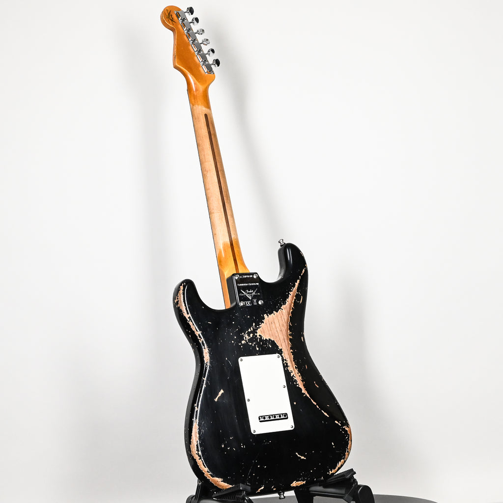 Fender Custom Shop Custom Deluxe Stratocaster Heavy Relic- Aged Black 2026 (CZ589640)