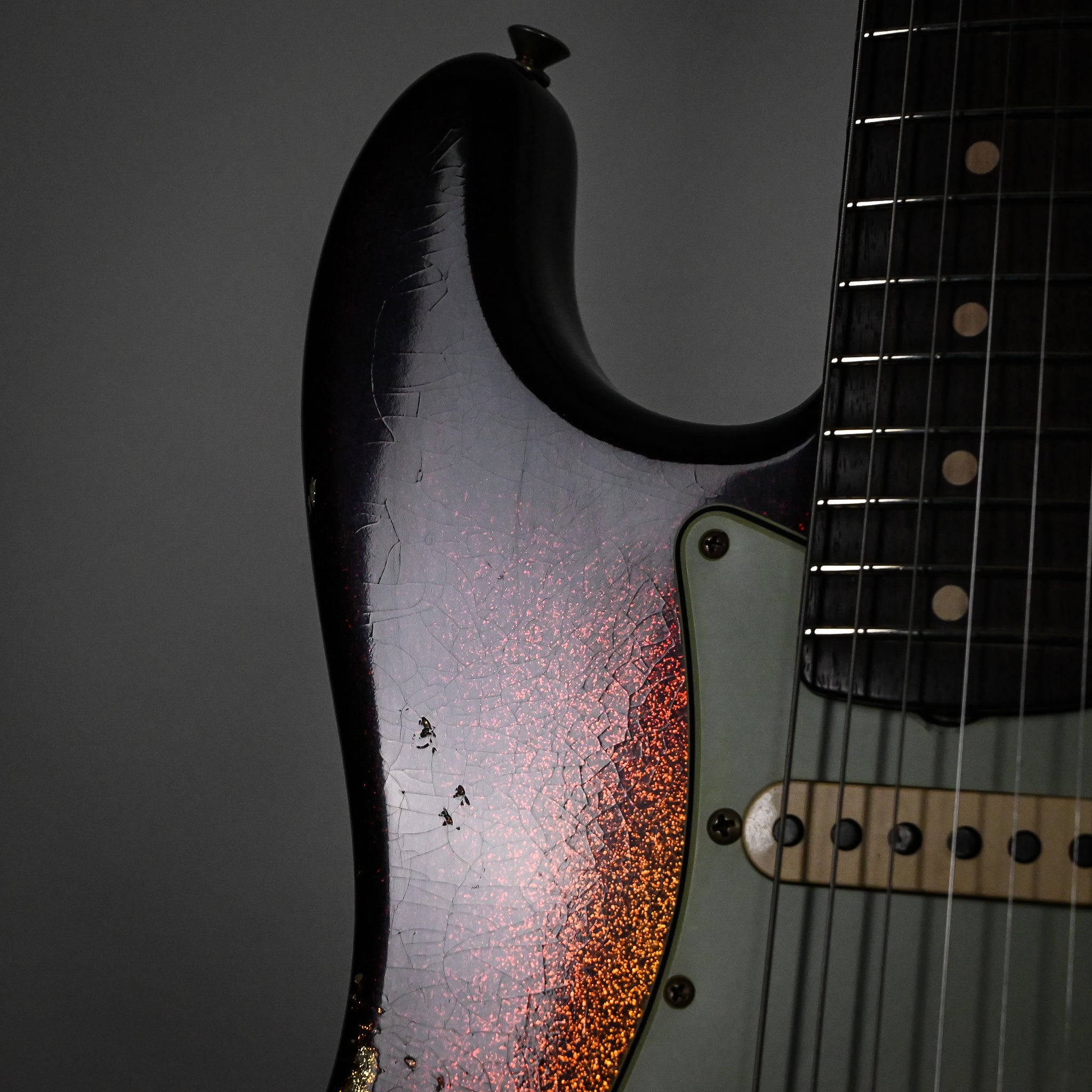 Fender Custom Shop Limited Edition 1960 Stratocaster Relic- 3 Tone Sunburst Sparkle 2026 (CZ589631)