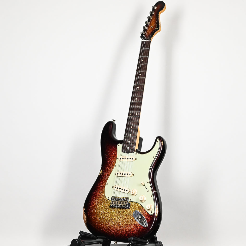 Fender Custom Shop Limited Edition 1960 Stratocaster Relic- 3 Tone Sunburst Sparkle 2026 (CZ589631)