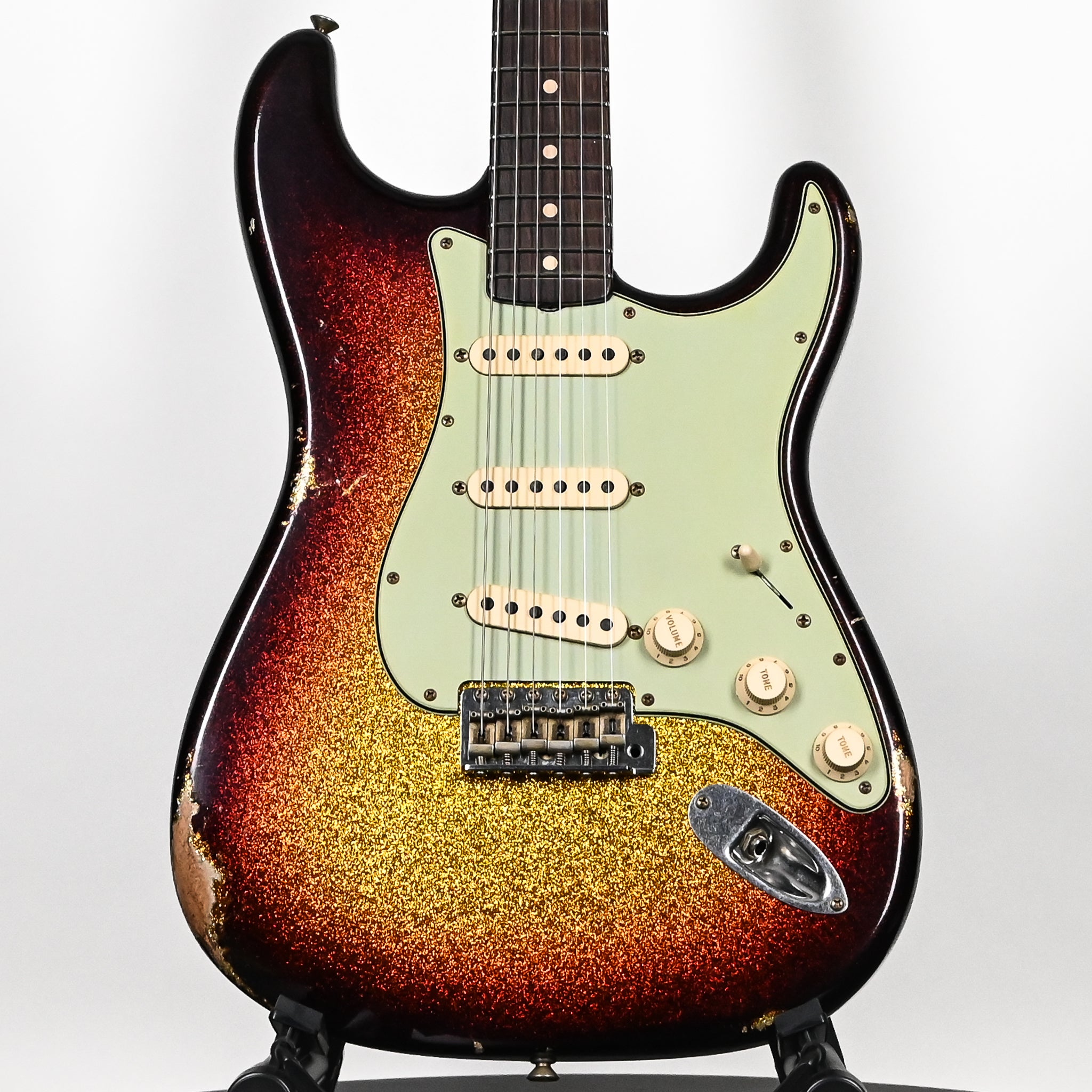Fender Custom Shop Limited Edition 1960 Stratocaster Relic- 3 Tone Sunburst Sparkle 2026 (CZ589631)