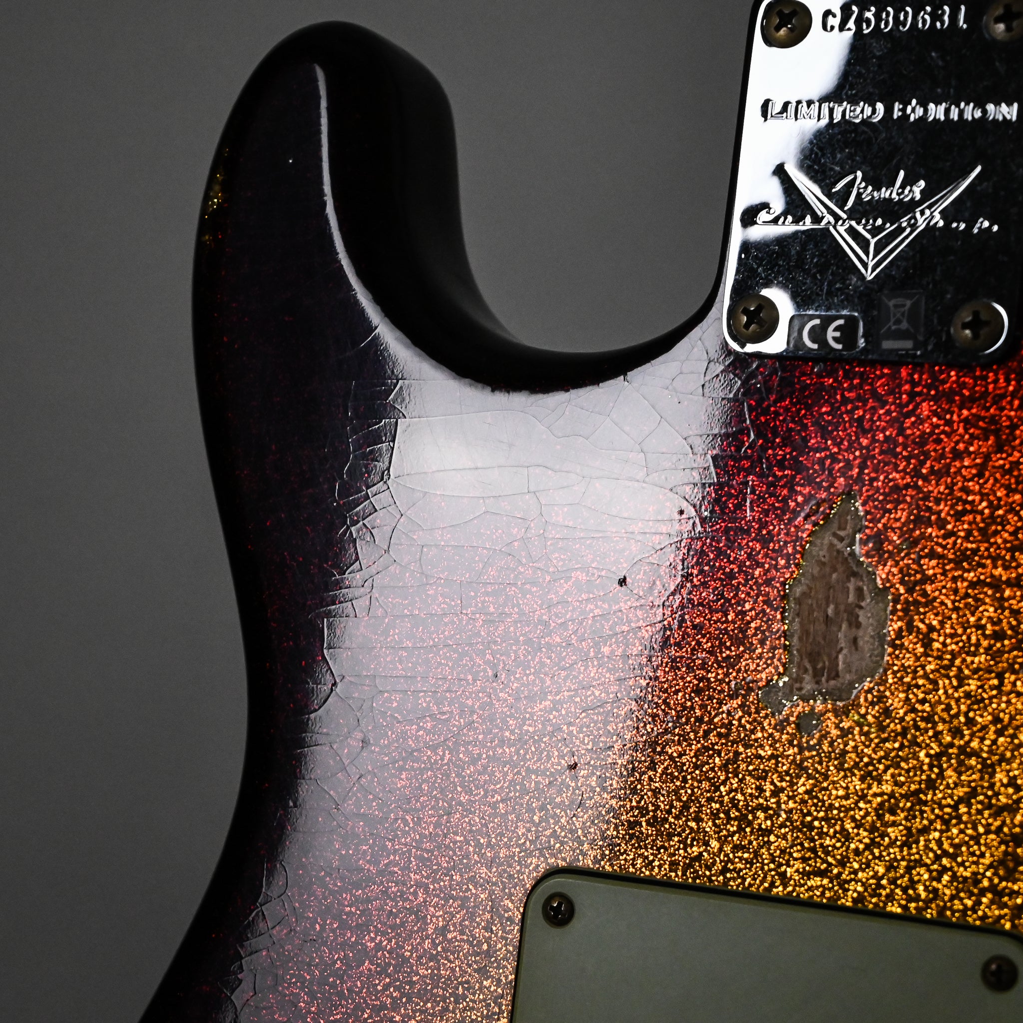 Fender Custom Shop Limited Edition 1960 Stratocaster Relic- 3 Tone Sunburst Sparkle 2026 (CZ589631)