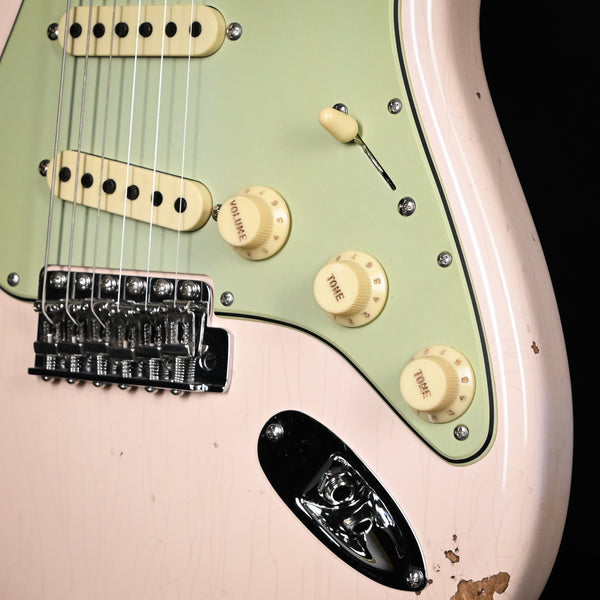 Fender Custom Shop Late-1962 Stratocaster Relic w/ Closet Classic Hardware- Super Faded Aged Shell Pink 2025 (CZ587851)