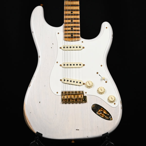 Fender Custom Shop Limited-Edition '57 Stratocaster Relic- Aged White Blonde (CZ572039)