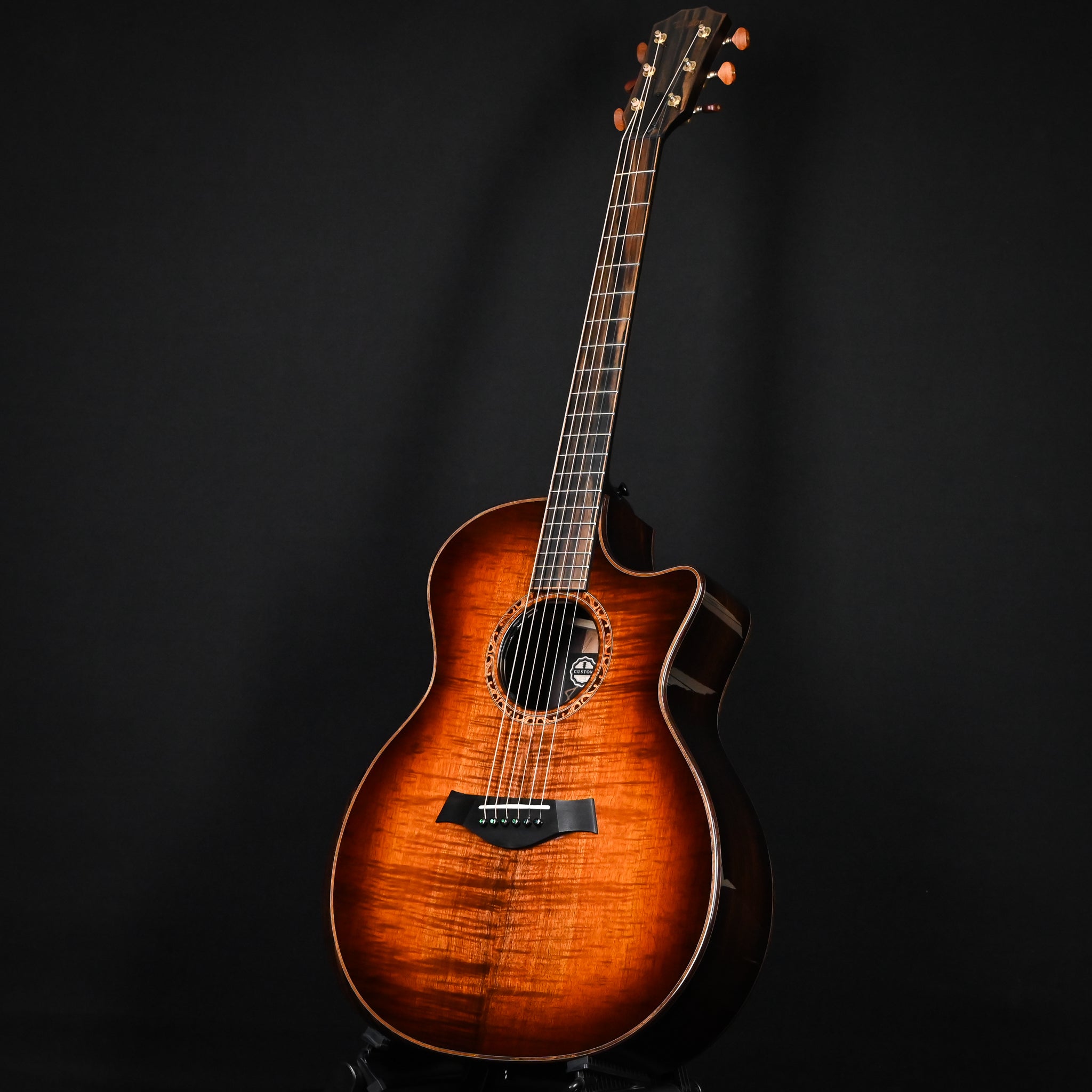 Taylor C24ce B6002 w/ Hawaiian Koa Top & Indian Rosewood Back and Sides Acoustic/ Electric 2026 (1202136087) Used-Mint