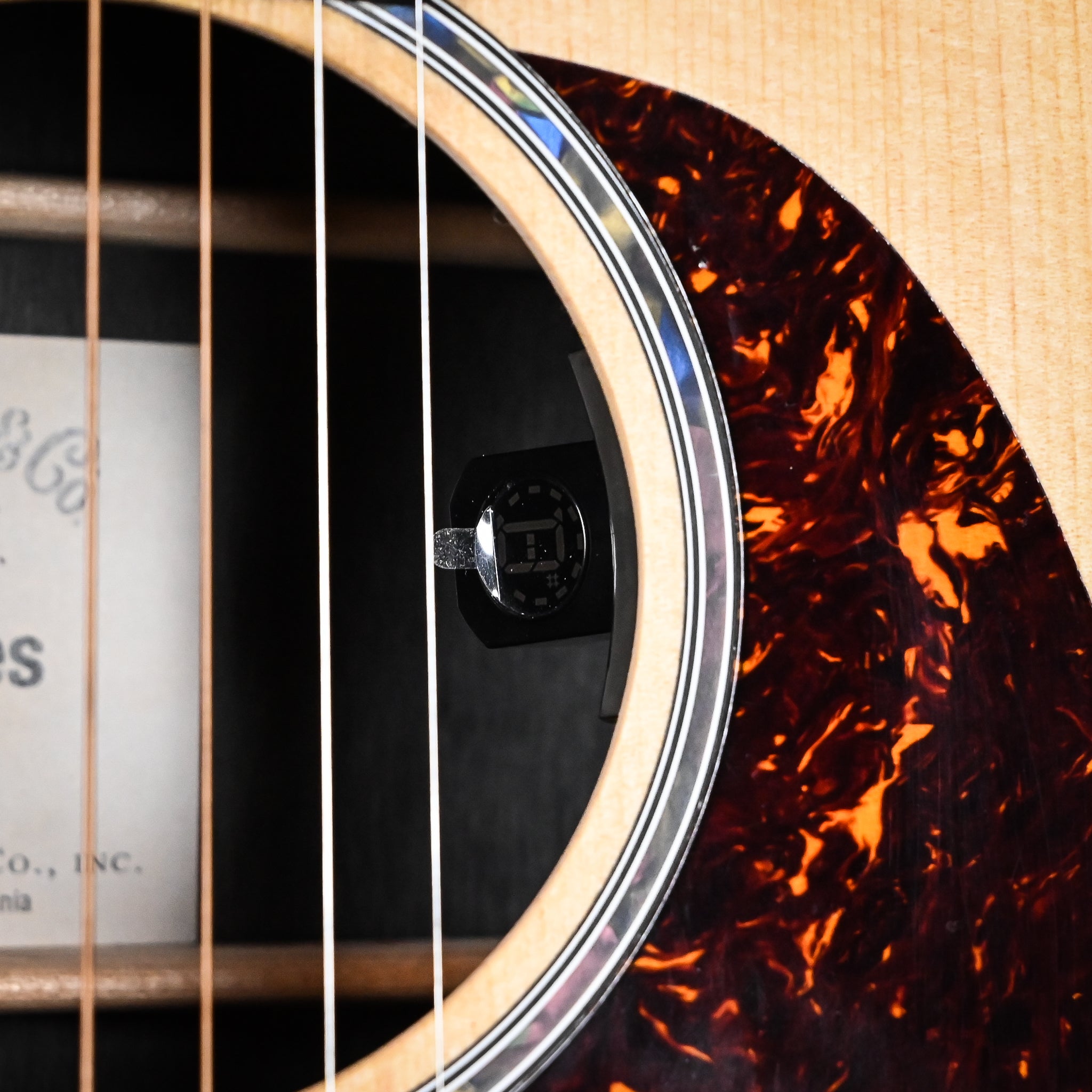 Martin 000-X2E w/ Spruce top & Brazilian Rosewood HPL back and sides Acoustic/ Electric Guitar 2026 (3095411)